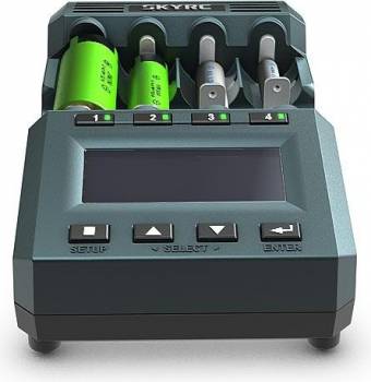 SKY100083 - MC3000 Universal Battery Charger & Analyzer 1-4 Cell